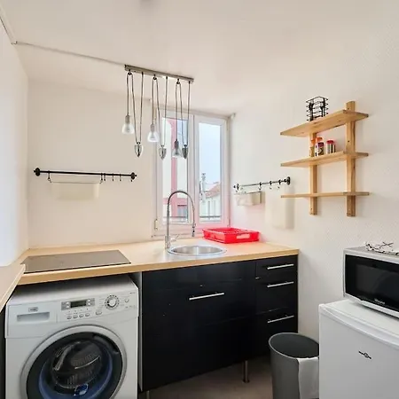 Le Transvaal : A Deux Pas Du Centre. Apartment