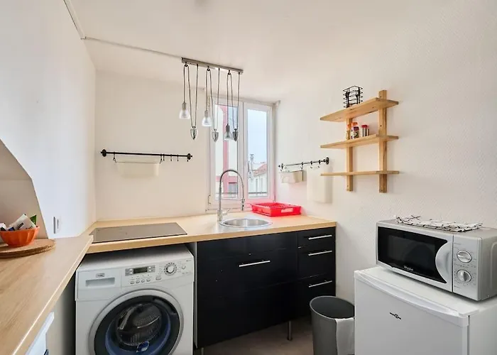 Le Transvaal : A Deux Pas Du Centre. Apartamento